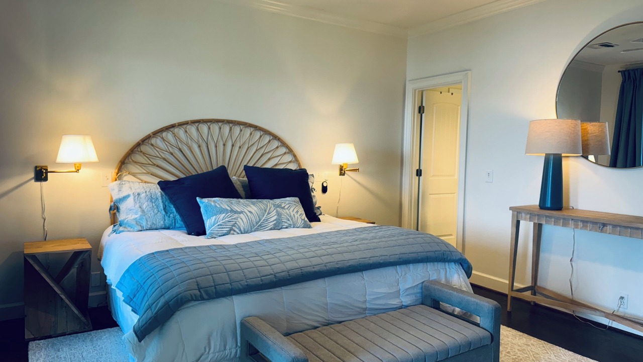 Photo of Bedroom in Shady Bay