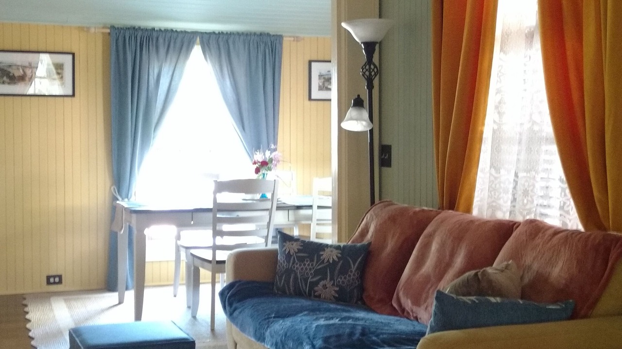 Photo of Livingroom in Old Town