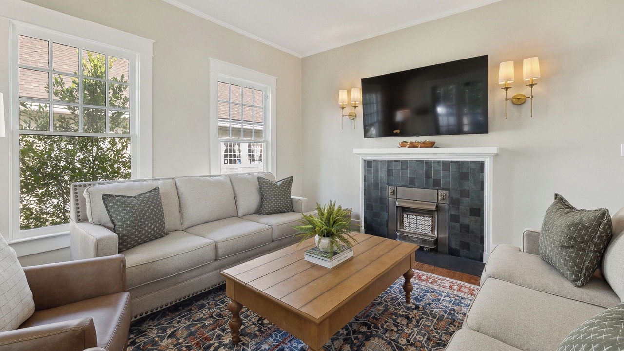 Photo of Livingroom in Laurel