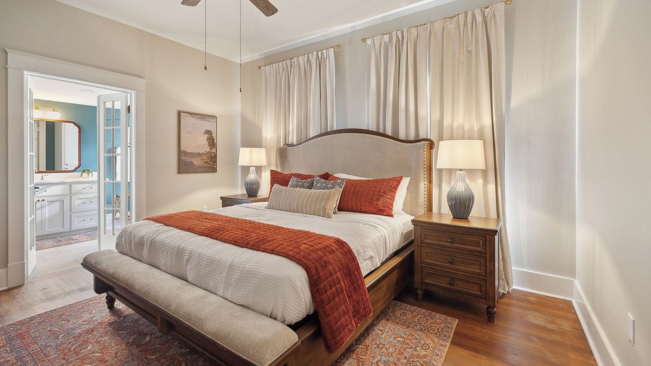 Photo of Bedroom in Laurel