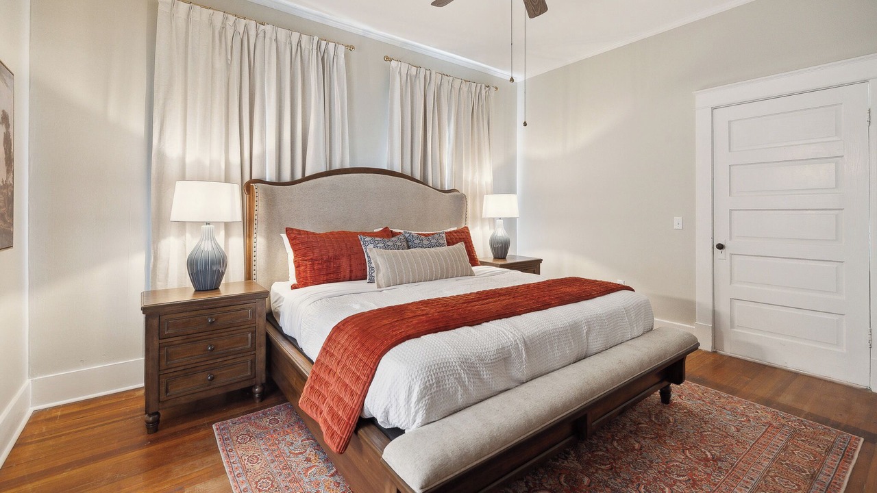 Photo of Bedroom in Laurel
