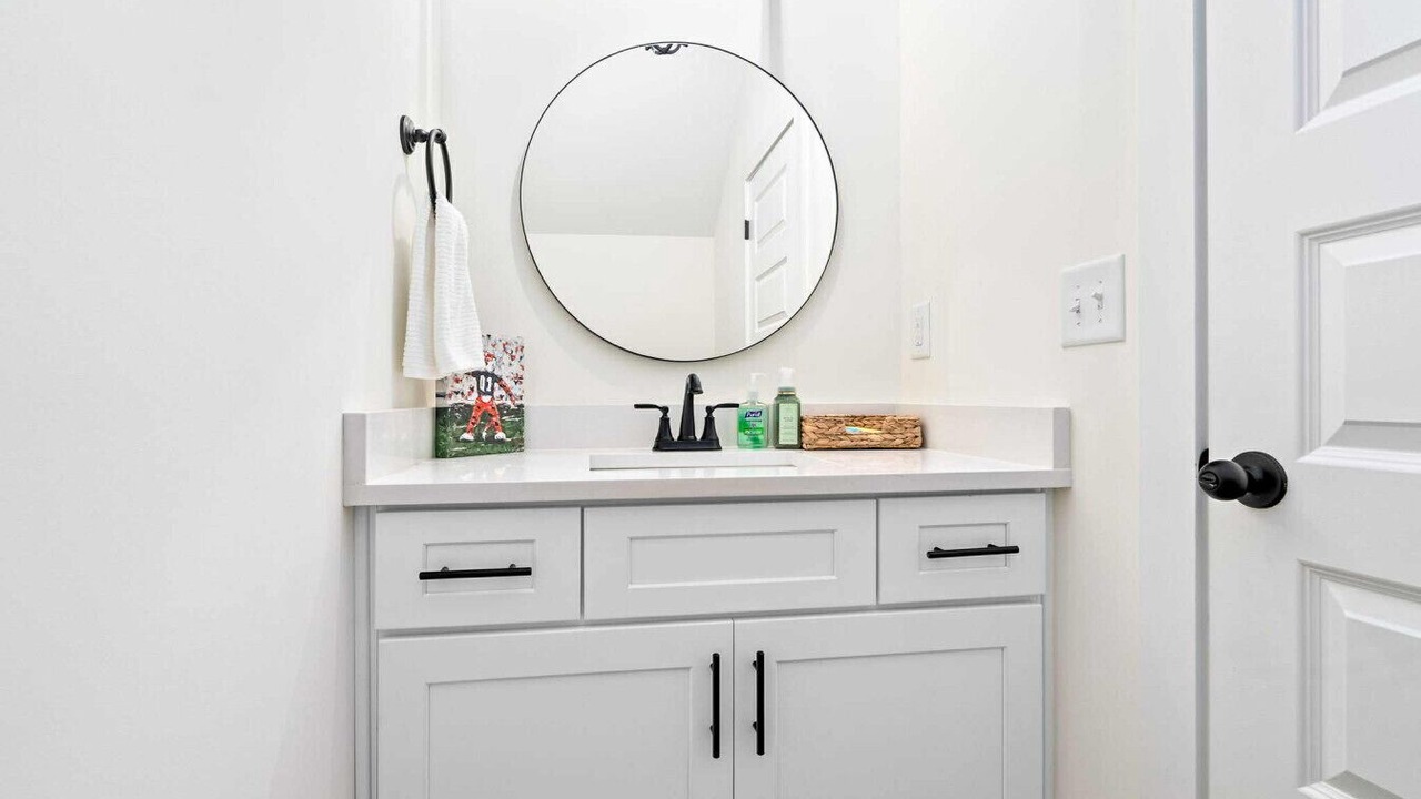 Photo of Bathroom in Auburn