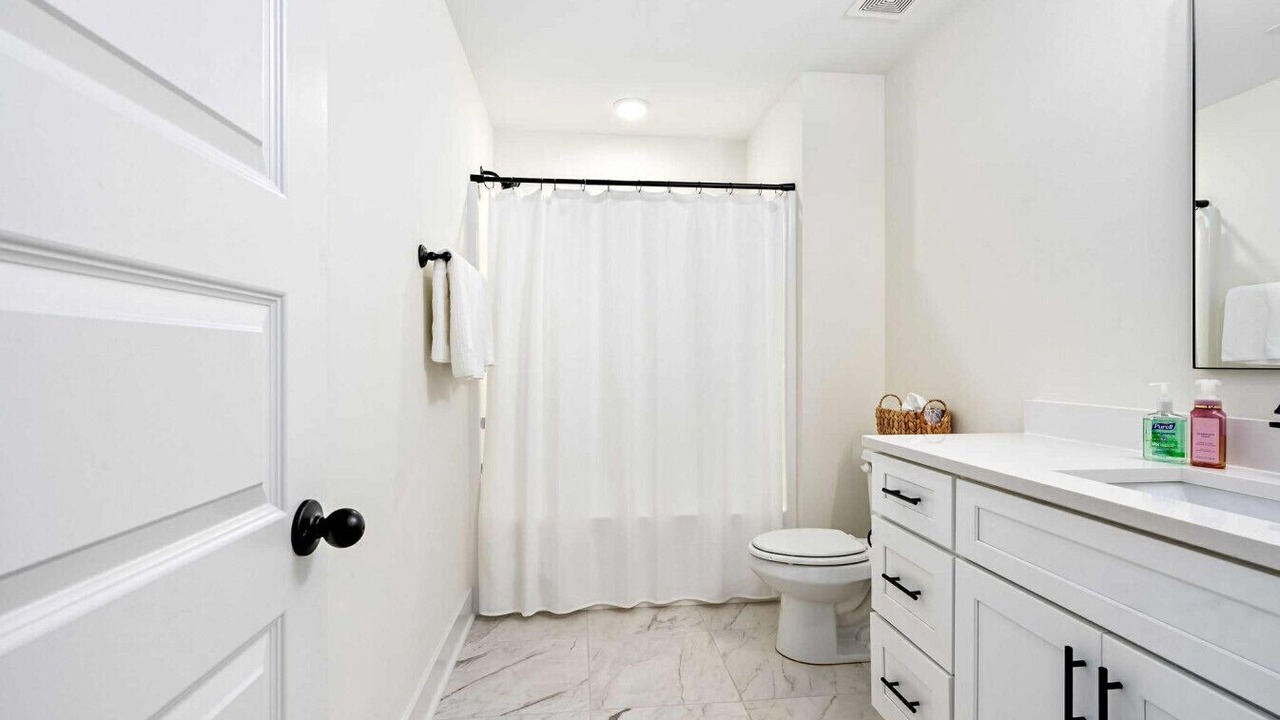 Photo of Bathroom in Auburn