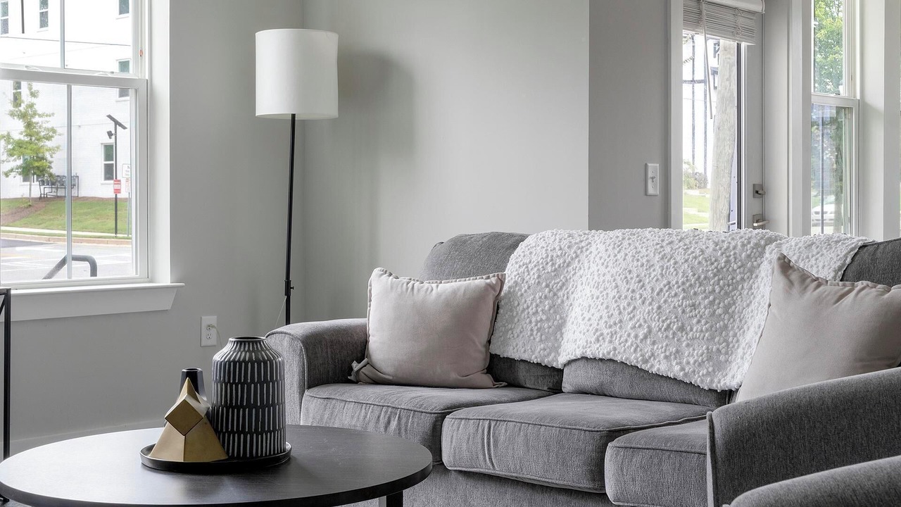 Photo of Livingroom in Mableton