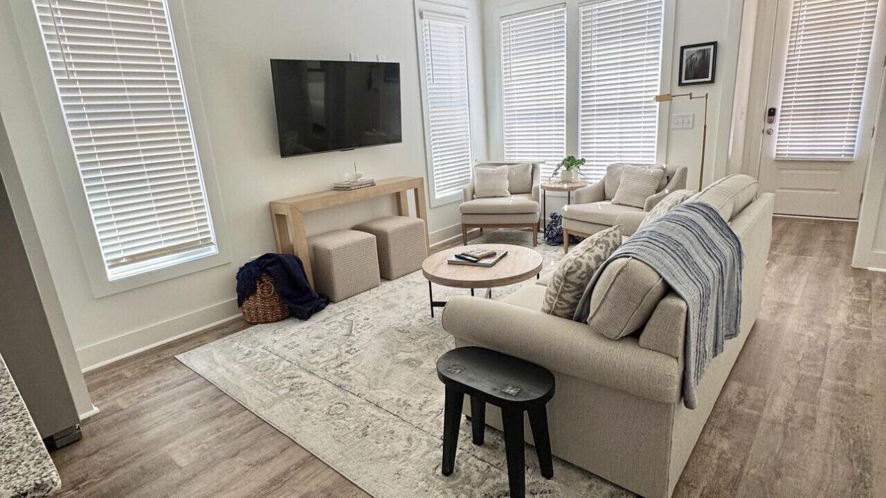 Photo of Livingroom in Auburn