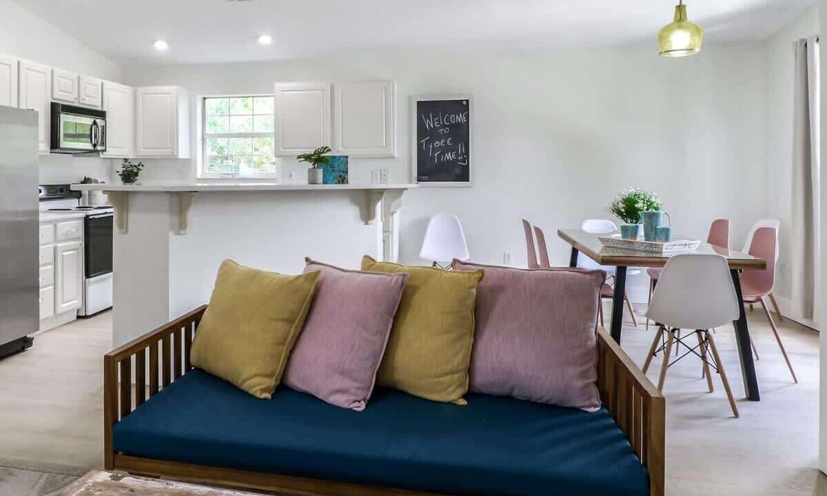Photo of Livingroom in Tybee Island