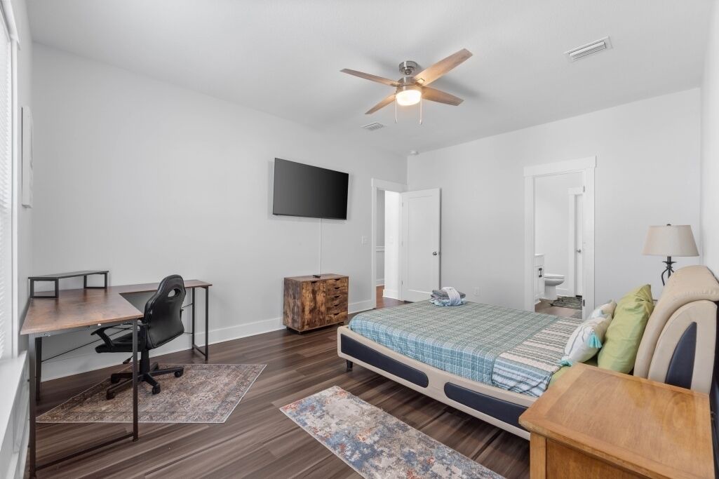 Photo of Bedroom in Wright