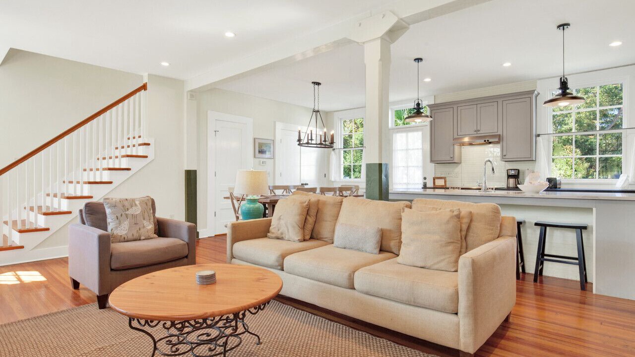 Photo of Livingroom in Tybee Island