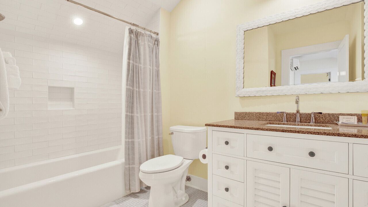 Photo of Bathroom in Tybee Island