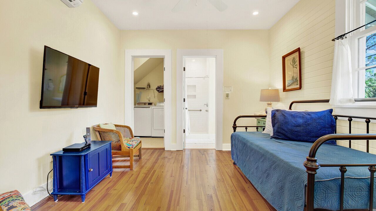 Photo of Bedroom in Tybee Island