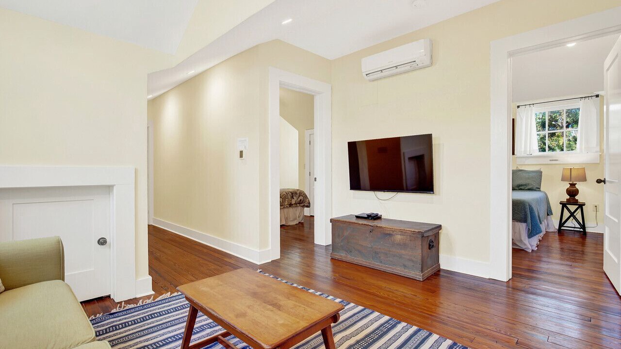Photo of Livingroom in Tybee Island