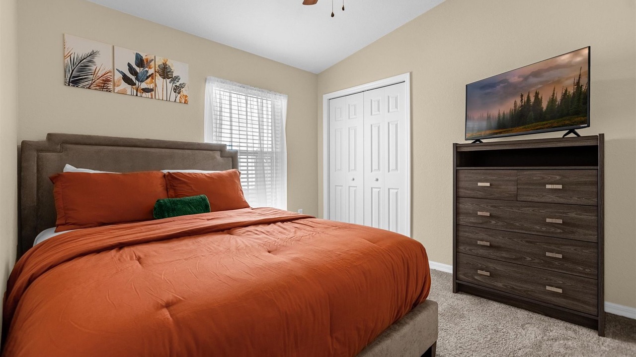 Photo of Bedroom in Haines City