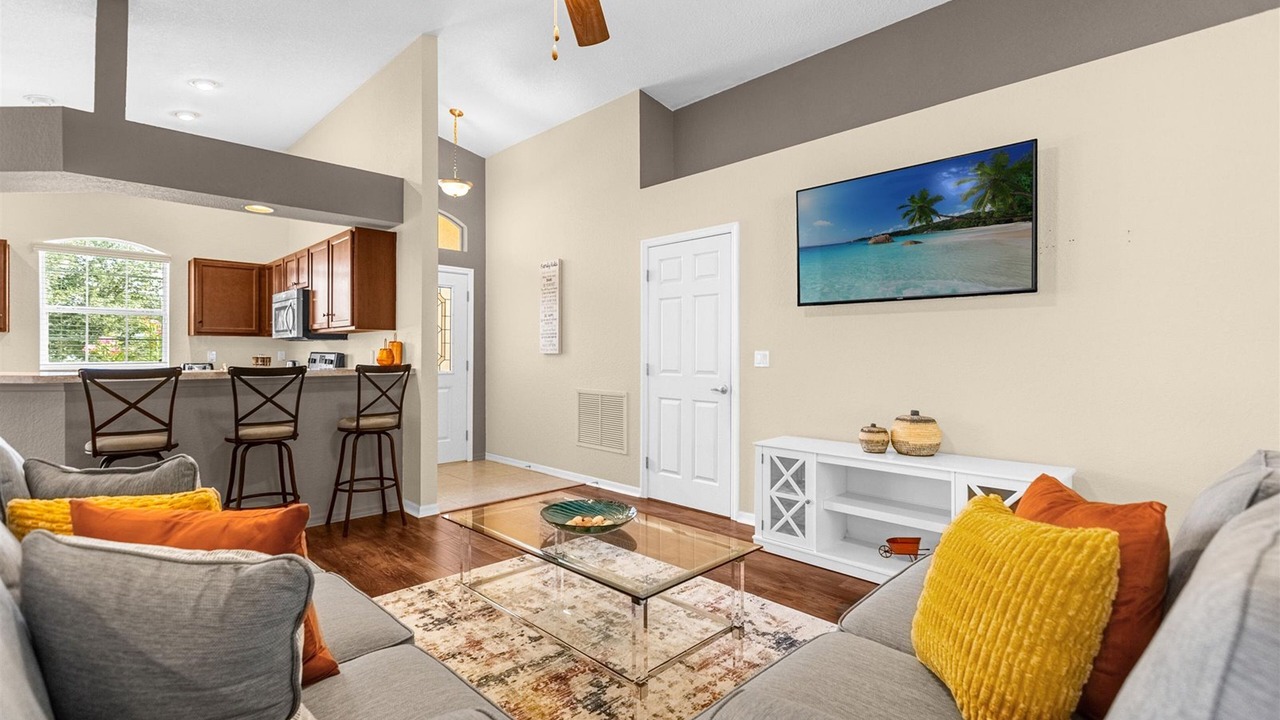 Photo of Livingroom in Haines City