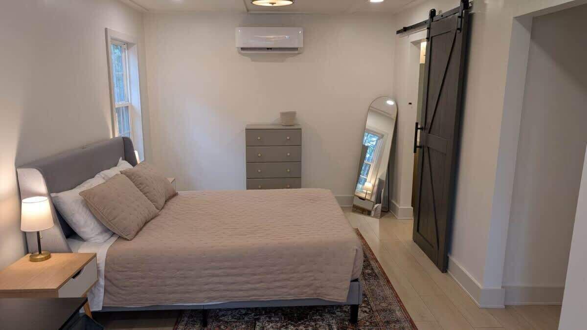 Photo of Bedroom in Brunswick