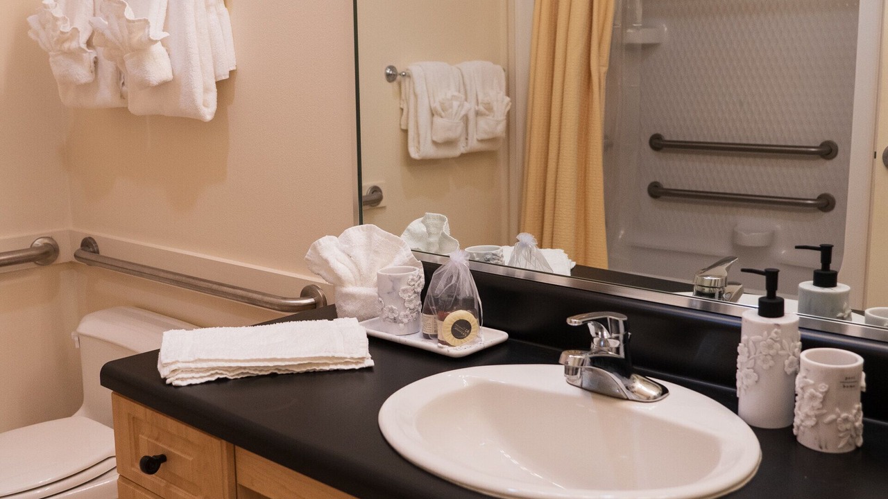 Photo of Bathroom in Gulf Shores