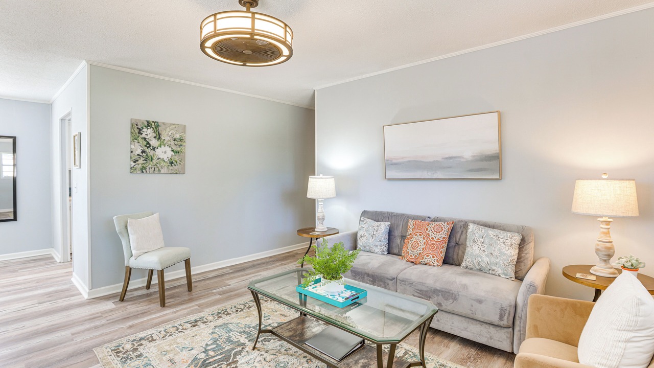 Photo of Livingroom in Thomasville