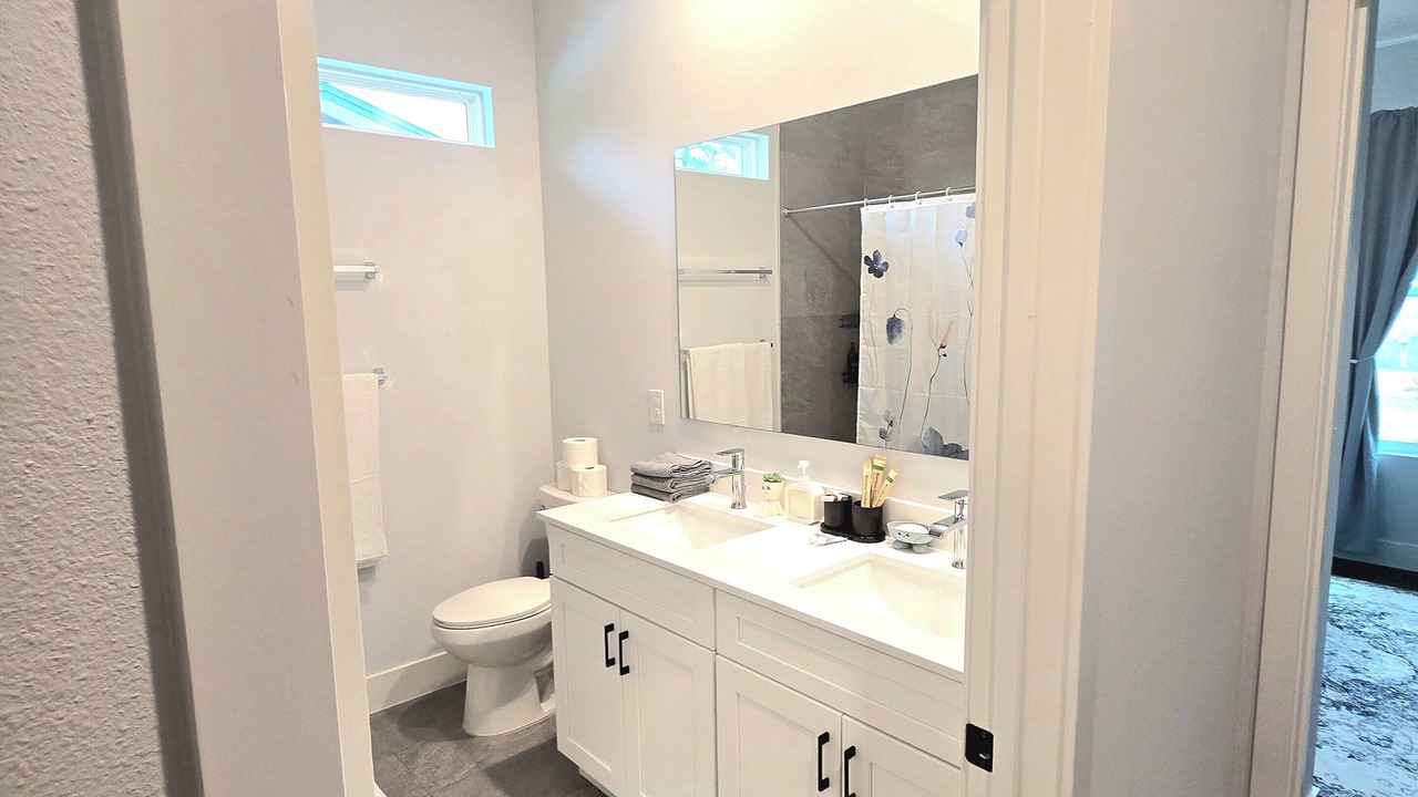 Photo of Bathroom in Palm Harbor