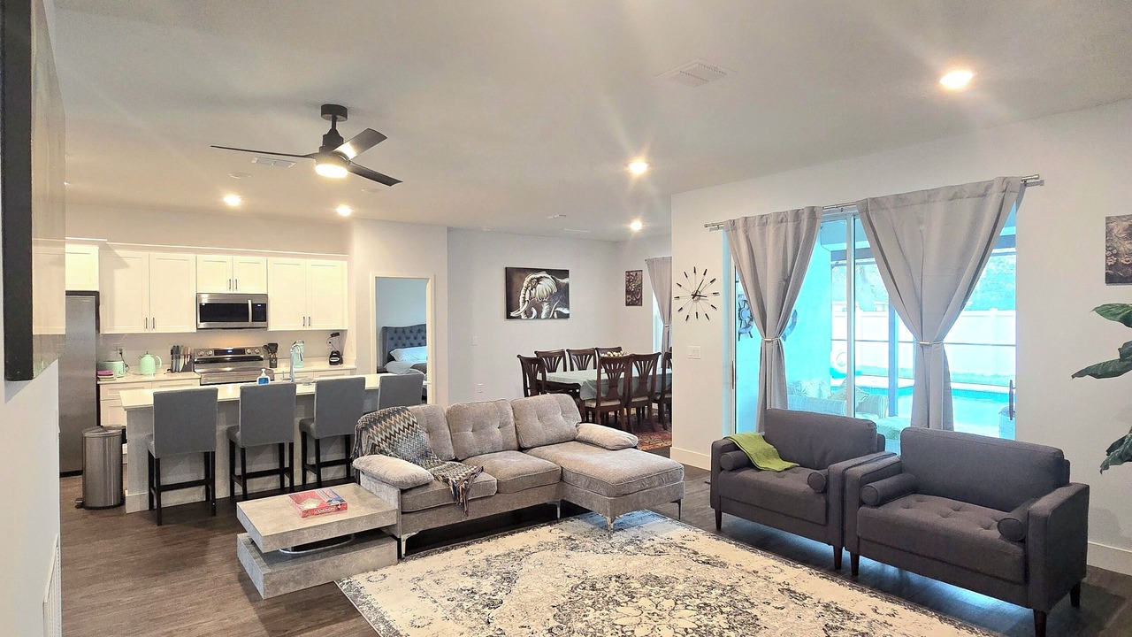 Photo of Livingroom in Palm Harbor