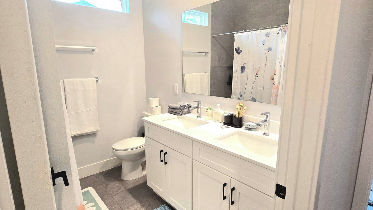 Photo of Bathroom in Palm Harbor