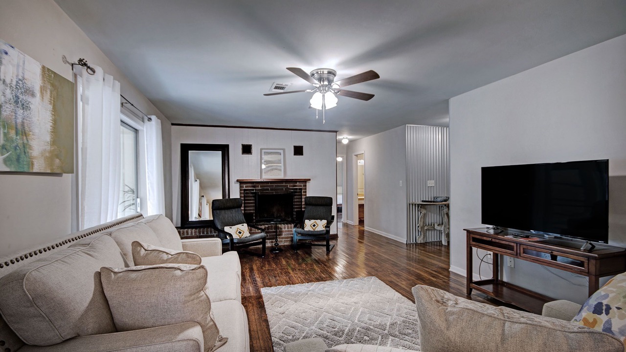 Photo of Livingroom in Jackson