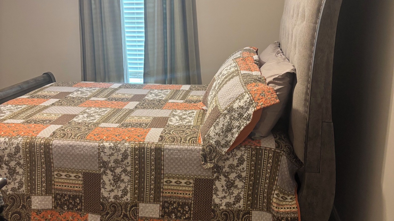 Photo of Bedroom in Statesboro