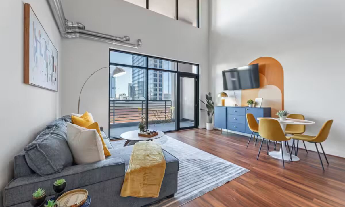 Photo of Livingroom in Atlantic Station Area