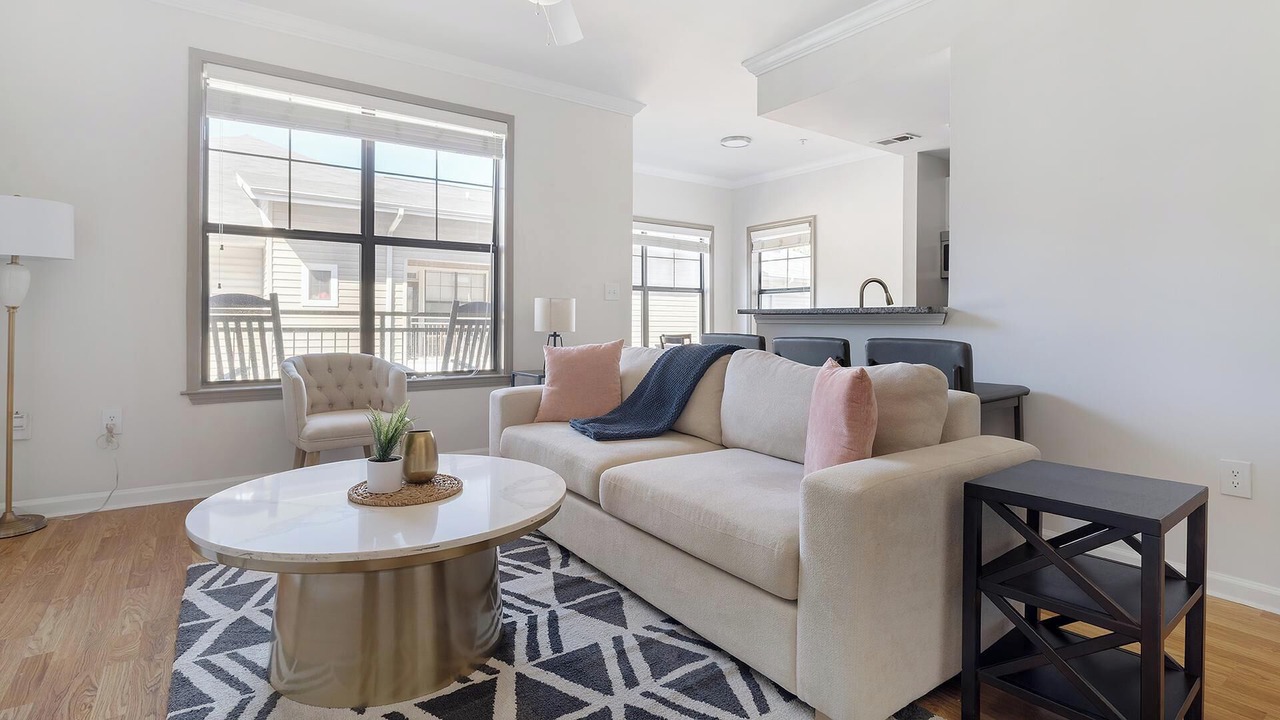 Photo of Livingroom in Piedmont Heights