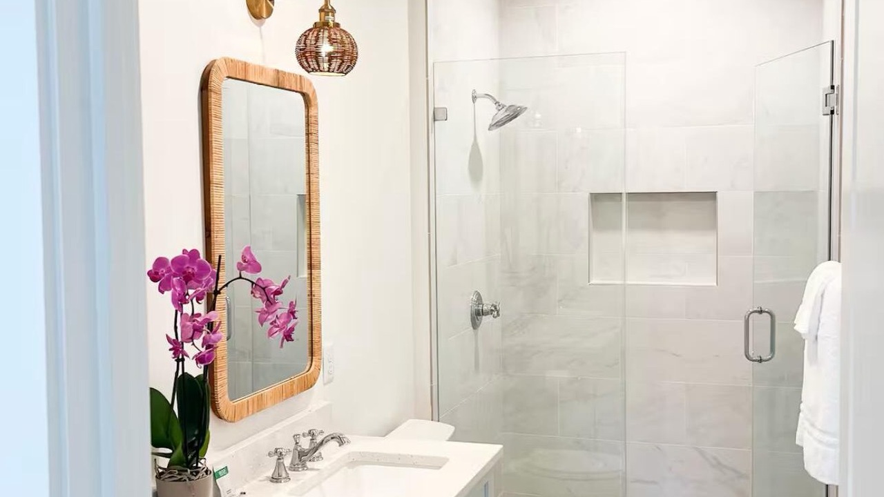 Photo of Bathroom in Tybee Island