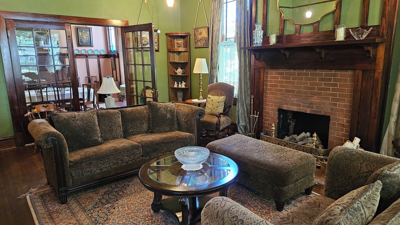 Photo of Livingroom in Greensboro