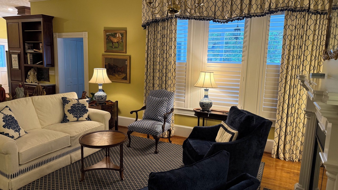Photo of Livingroom in Jackson
