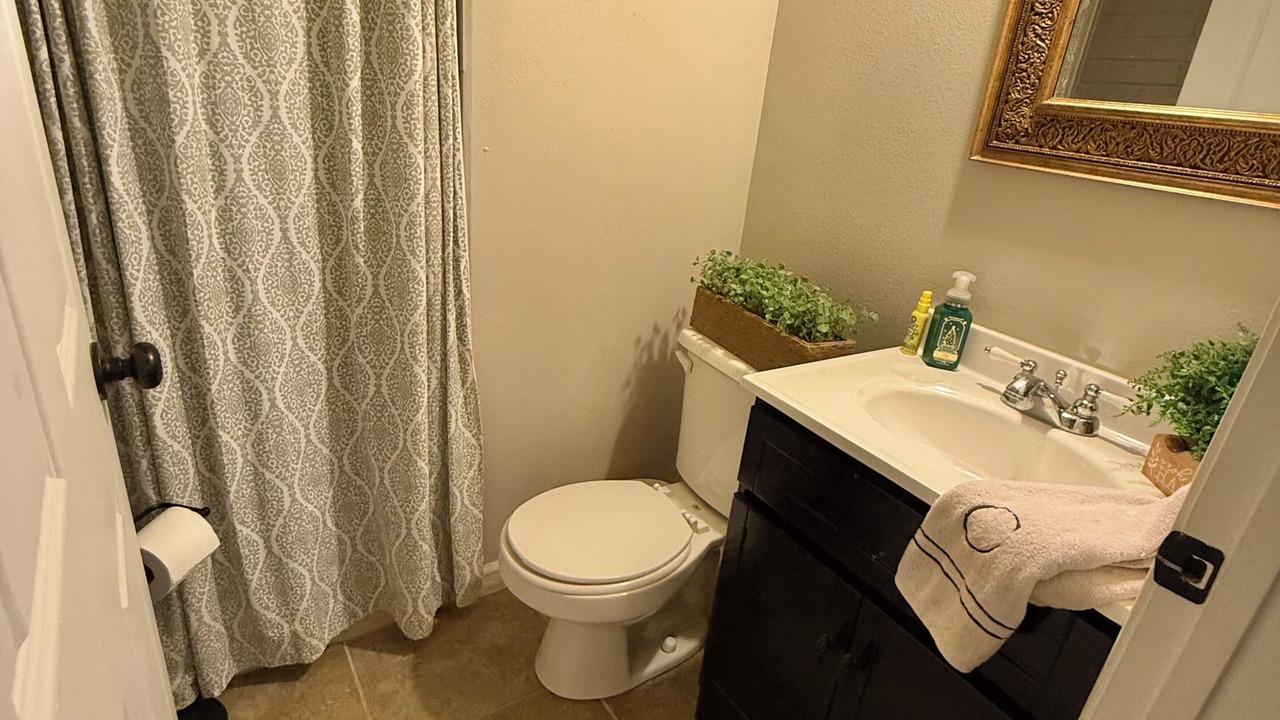 Photo of Bathroom in Downtown Historic