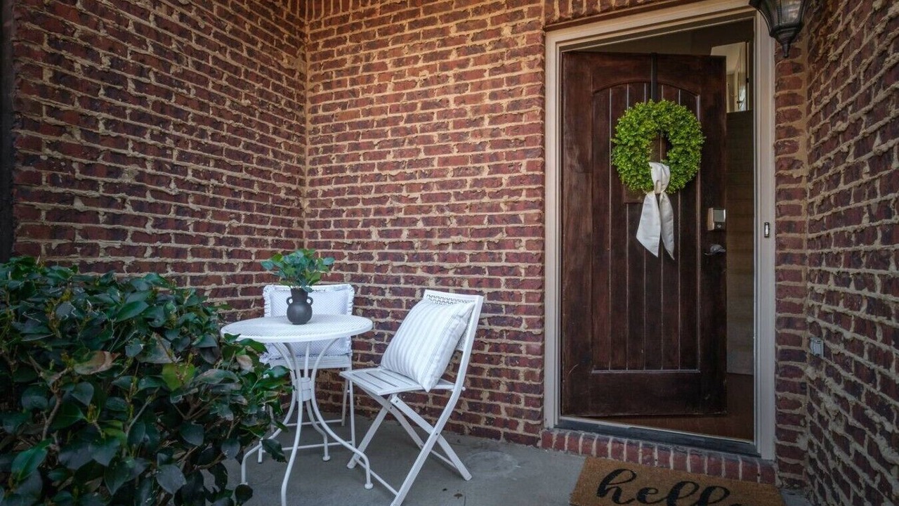 Photo of Patio Balcony in Hoover
