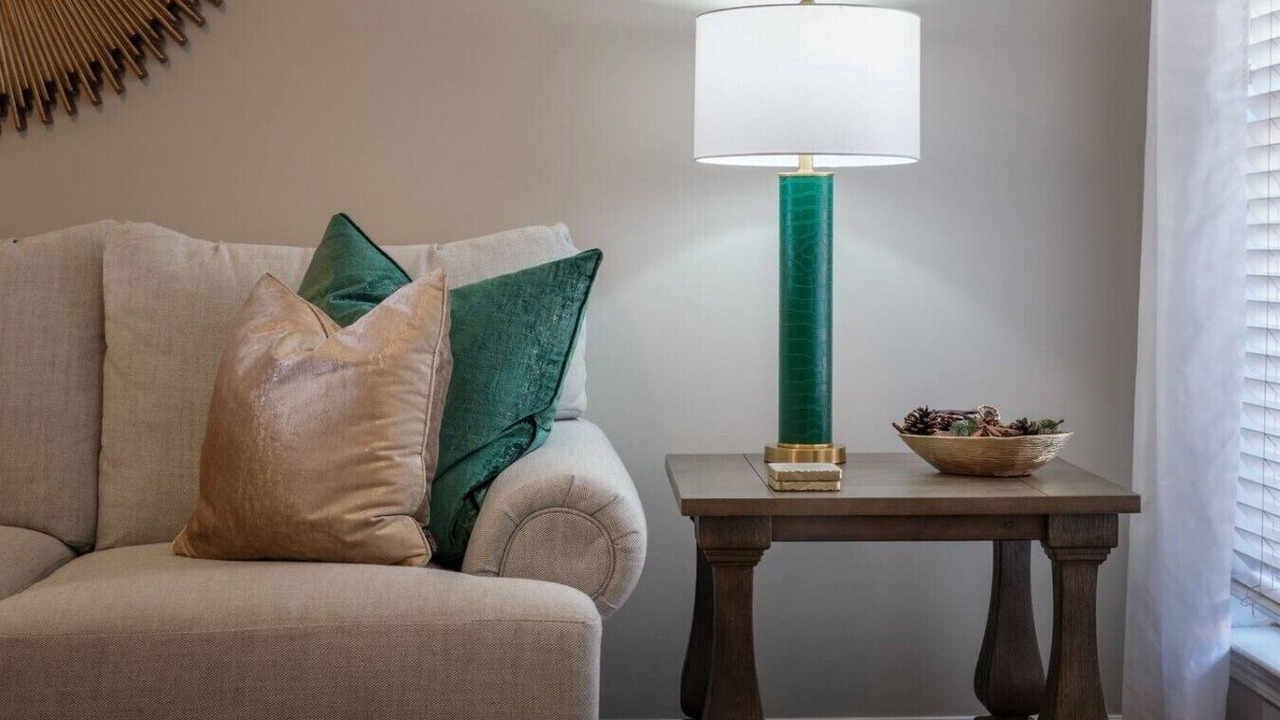 Photo of Livingroom in Hoover