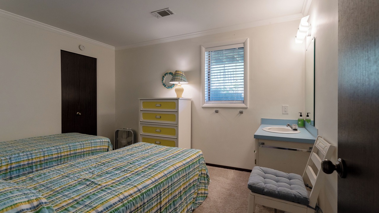 Photo of Bedroom in Spring Lake