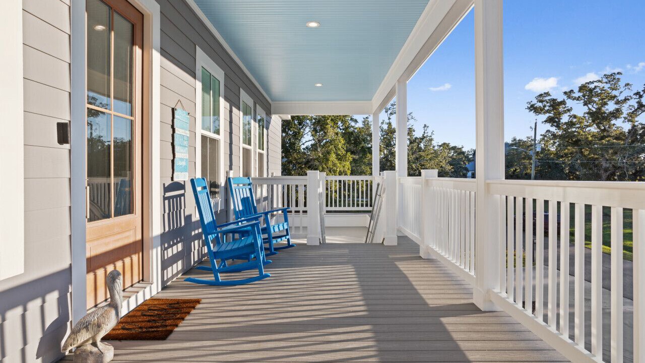 Photo of Patio Balcony in Henderson Point