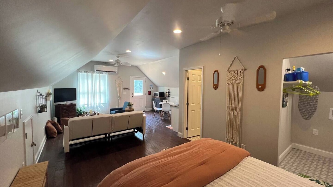 Photo of Bedroom in Auburn