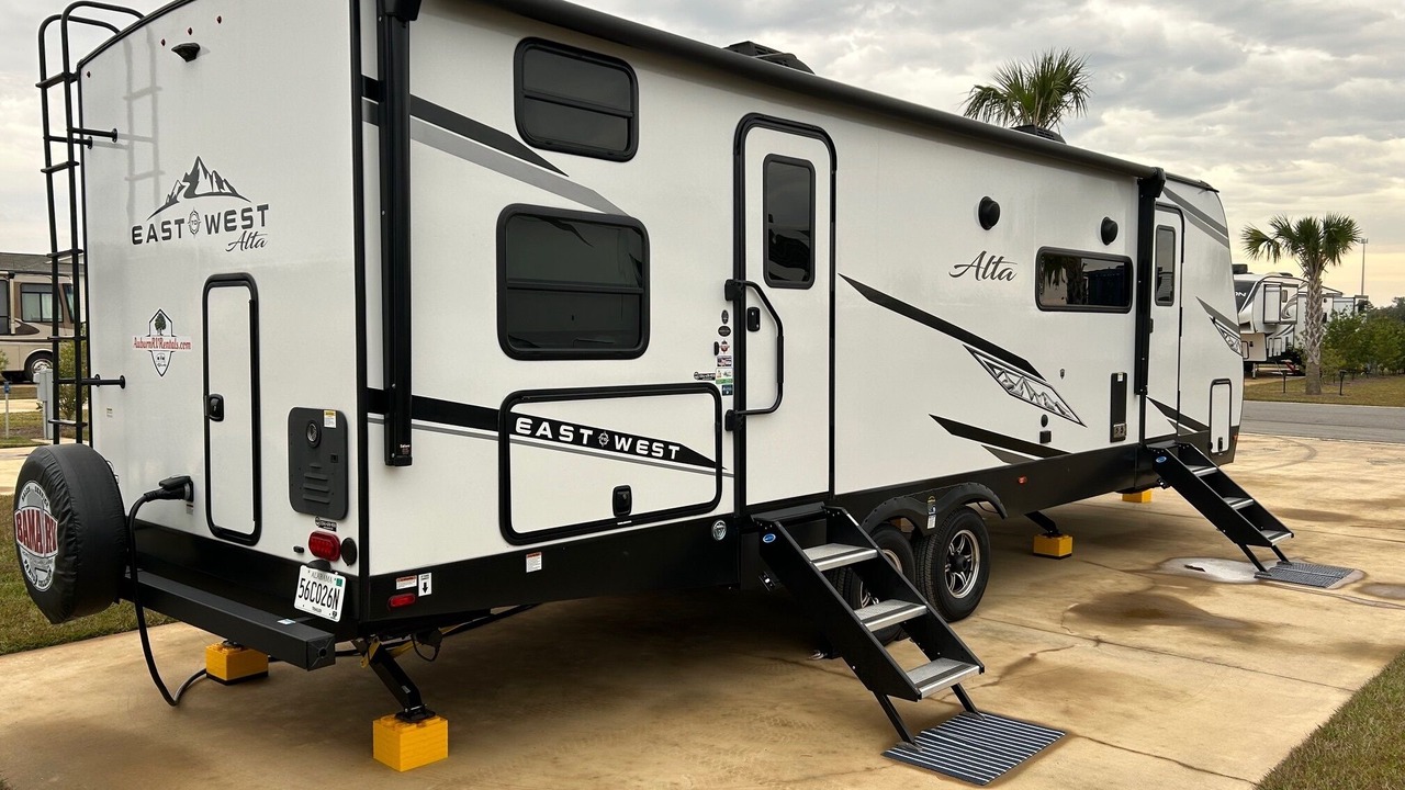 Photo of Outdoor in Foley