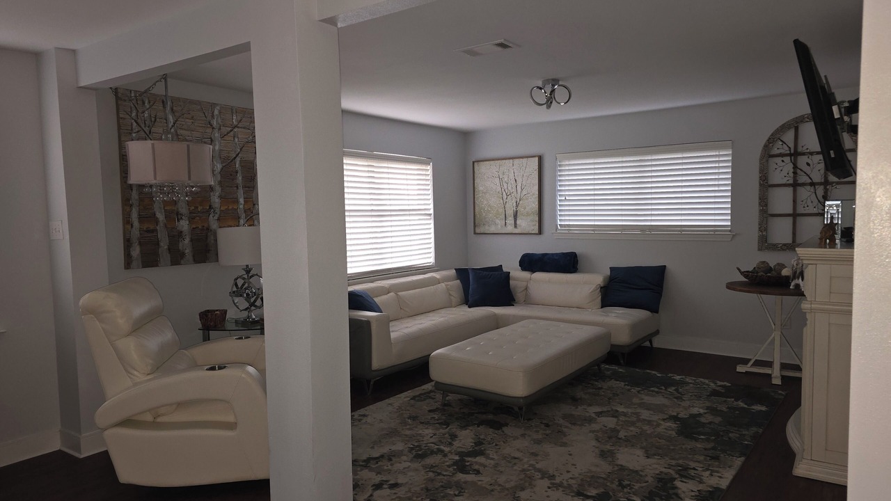 Photo of Livingroom in Kenner - Louis Armstrong International Airport