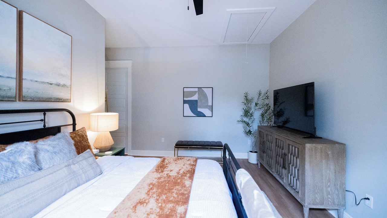Photo of Bedroom in Laurel
