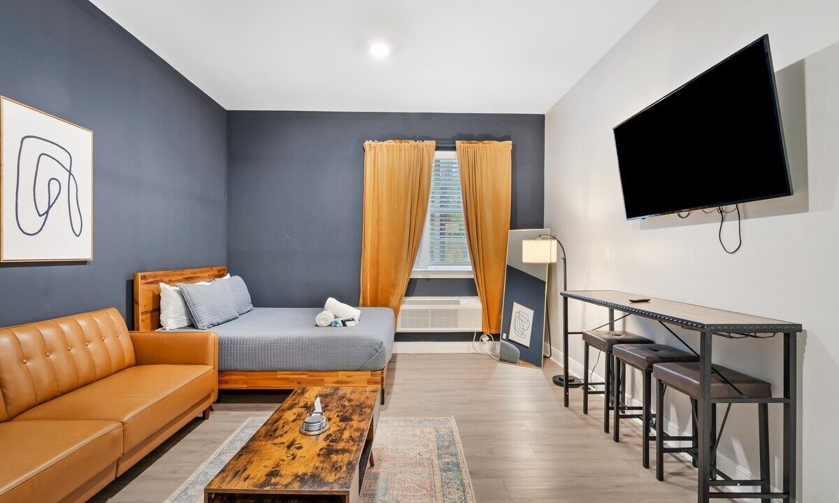 Photo of Bedroom in Grand Bay
