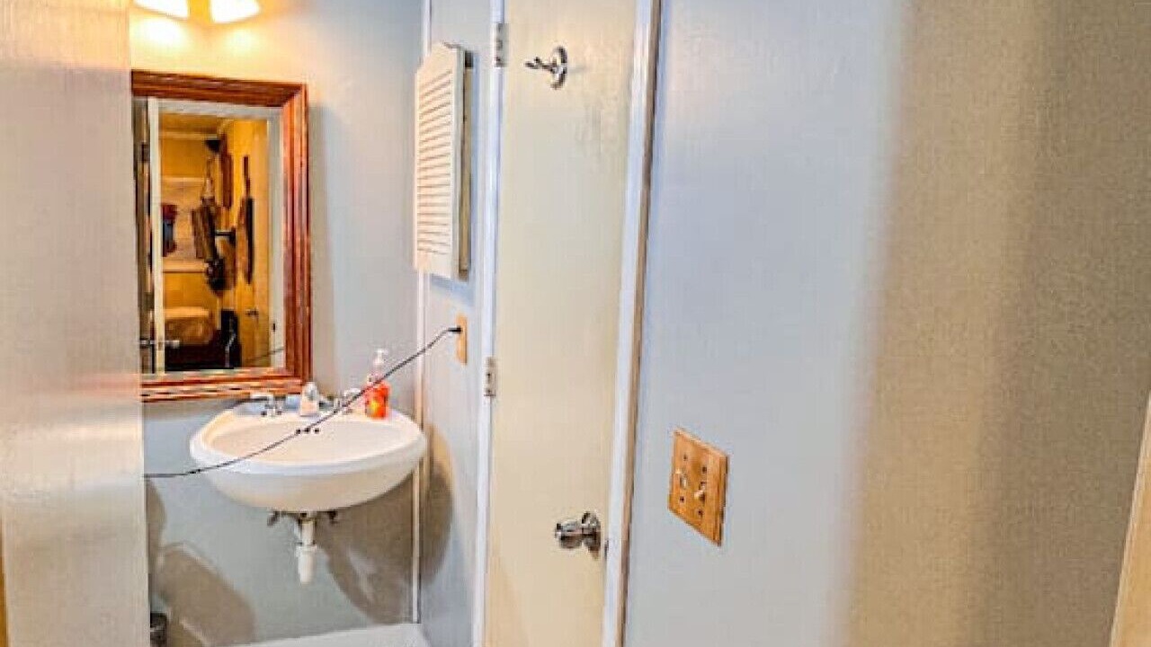 Photo of Bathroom in Tybee Island
