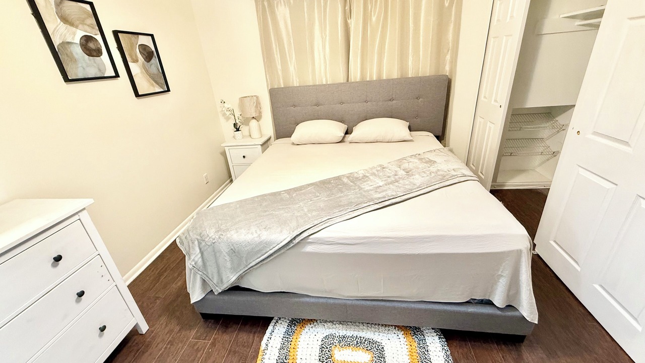 Photo of Bedroom in St. Nicholas