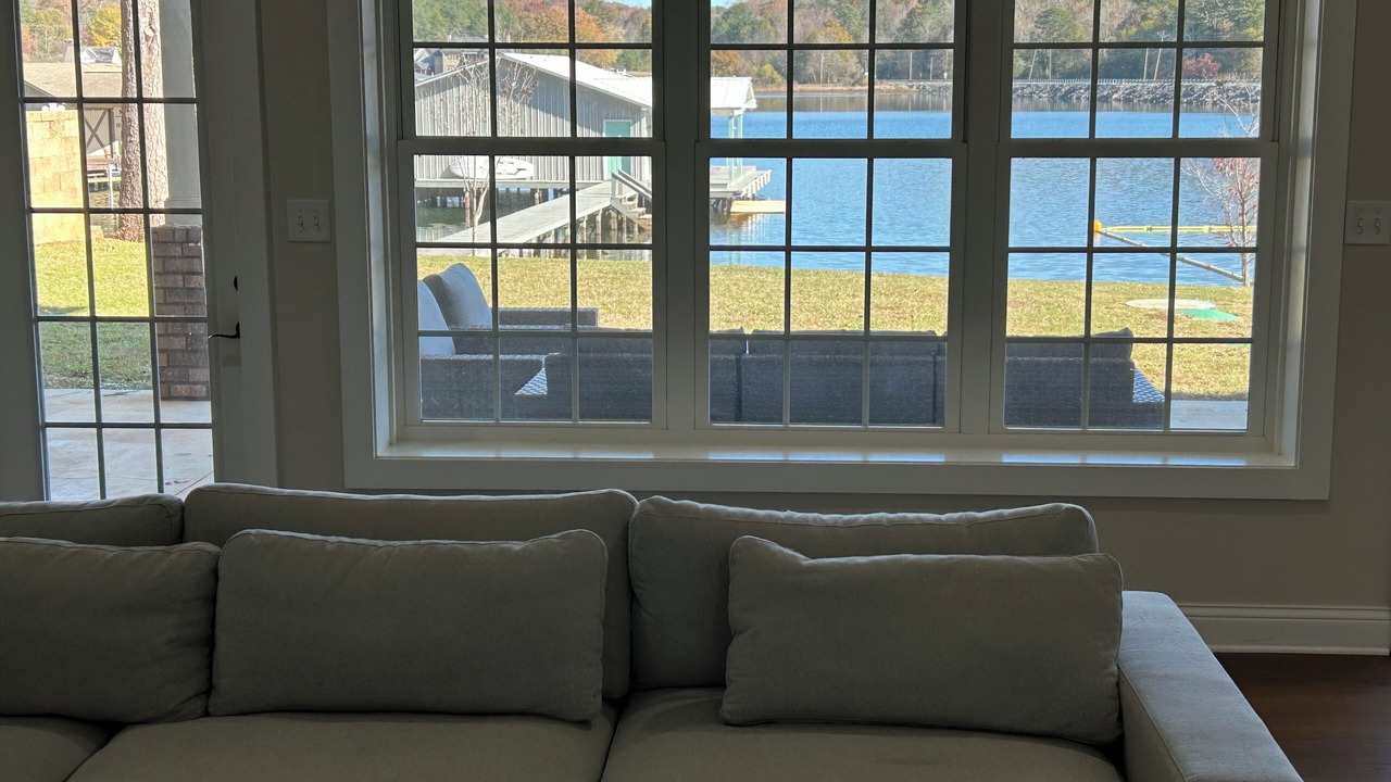Photo of Livingroom in Groveoak