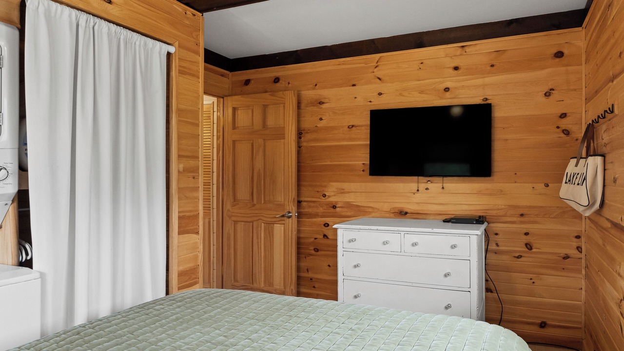 Photo of Bedroom in Mears