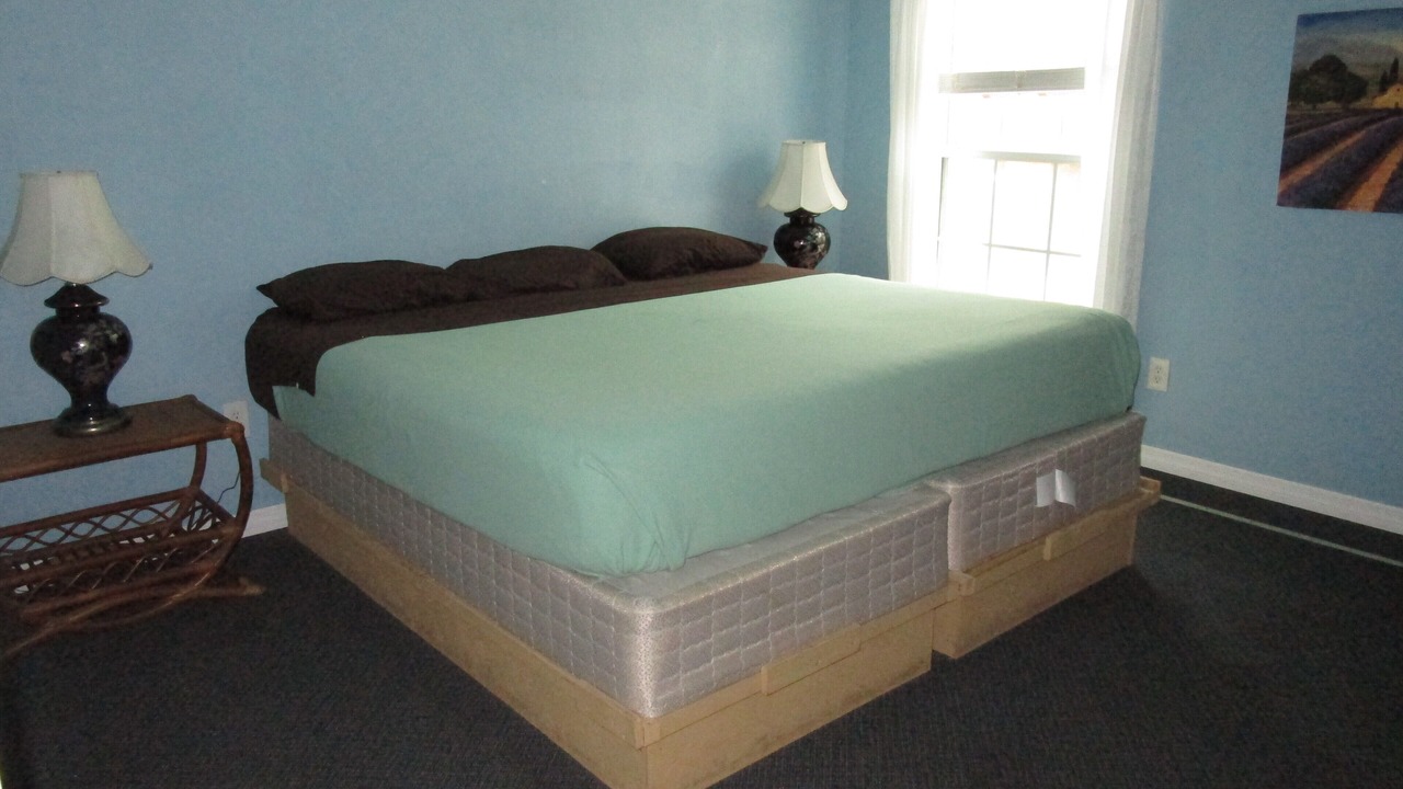 Photo of Bedroom in Mayo