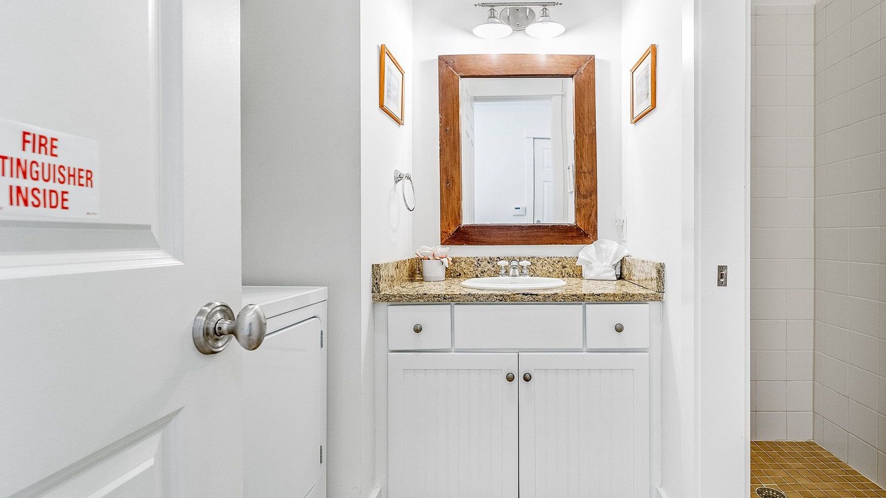 Photo of Bathroom in Inlet Beach