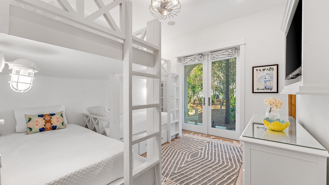 Photo of Bedroom in Inlet Beach