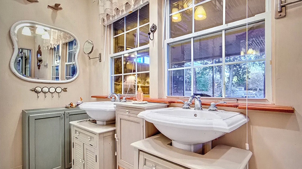 Photo of Bathroom in Interlachen