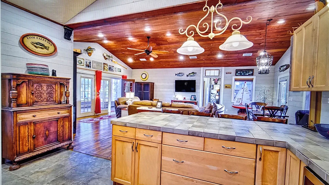 Photo of Bedroom in Interlachen