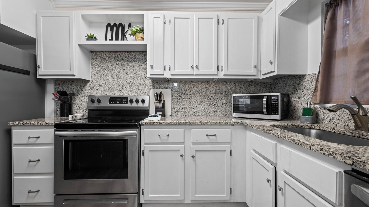 Photo of Kitchen in Foley